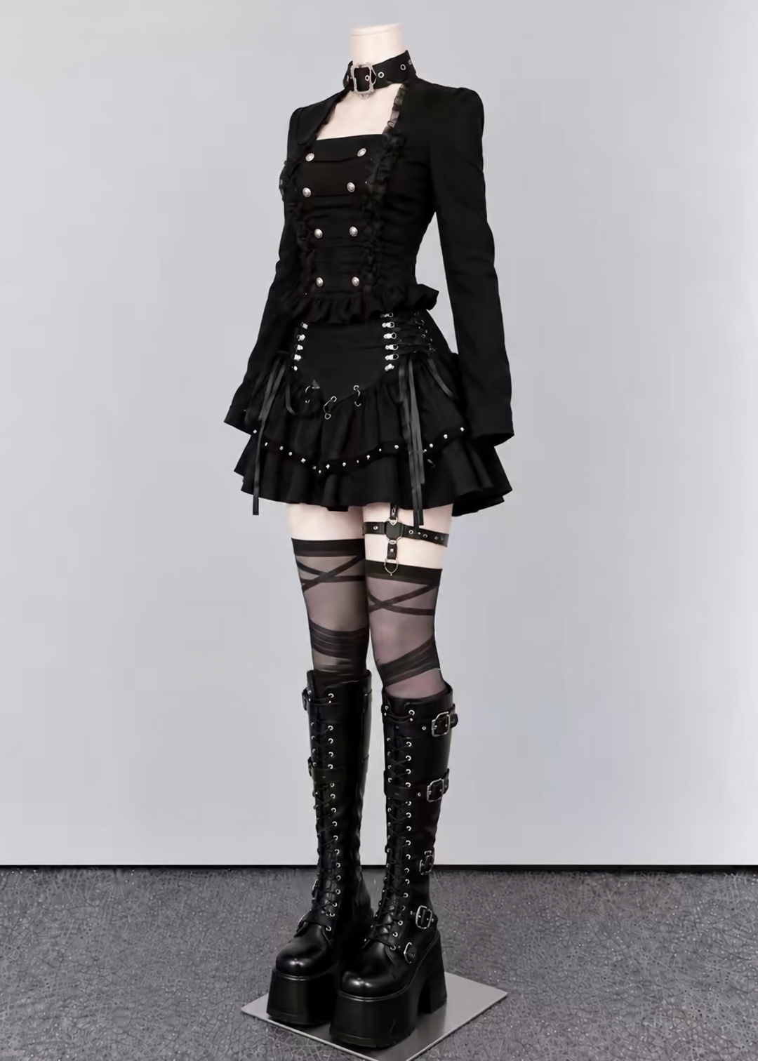 CHOKER DOUBLE BUTTON TOP / LACE-UP TIERED MINI SKIRT / LG1746