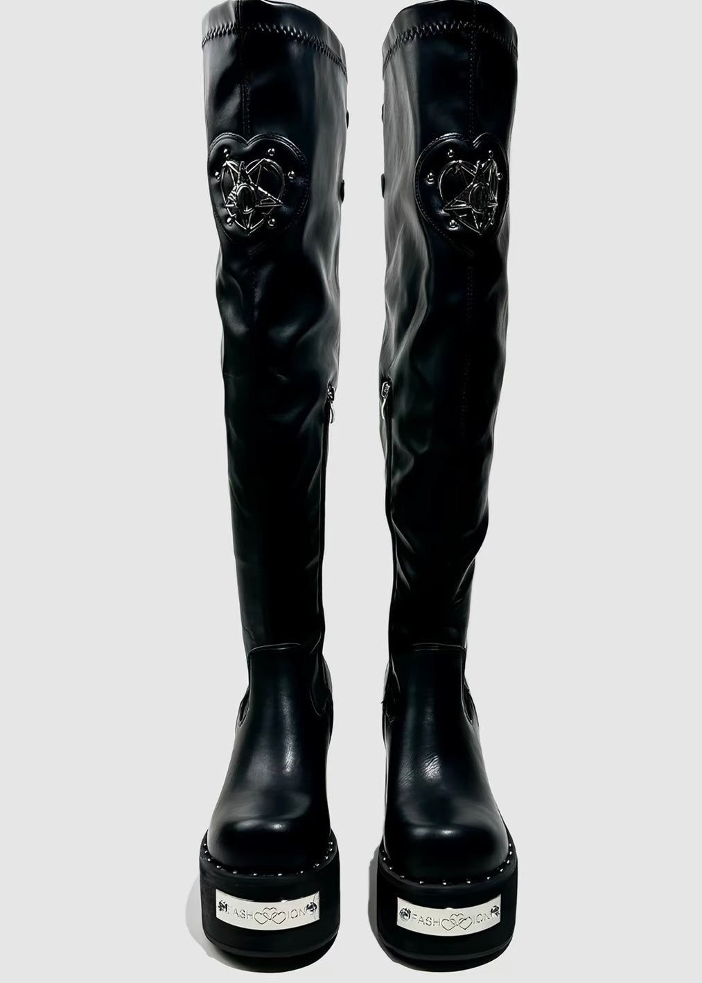 HEART EMBLEM PLATFORM OVERKNEE BOOTS / V1195