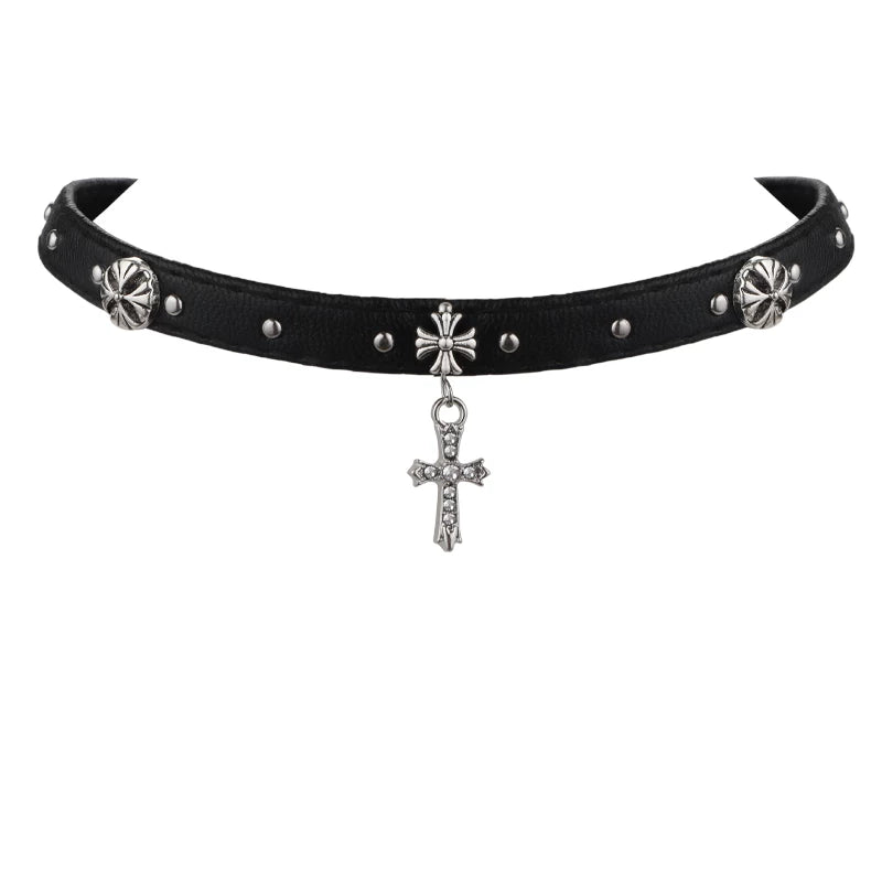 CROSS CHARM LEATHER CHOKER / A1157
